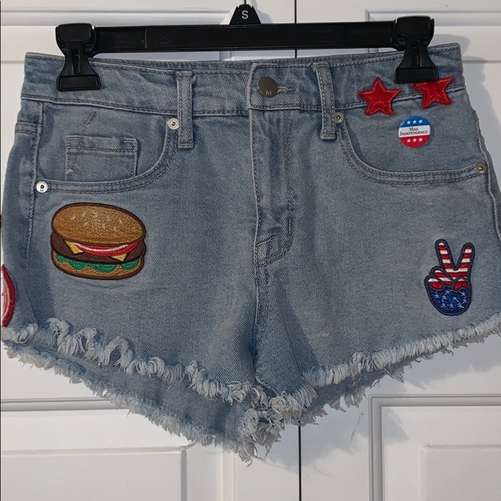 Women’s XS 0/25 High Rise Jean Shorts